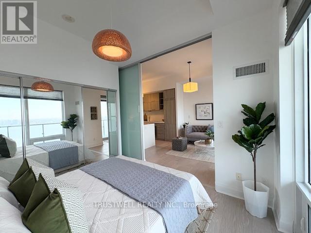 4407 - 1080 Bay Street, Toronto, Ontario  M5S 0A5 - Photo 11 - C13015072