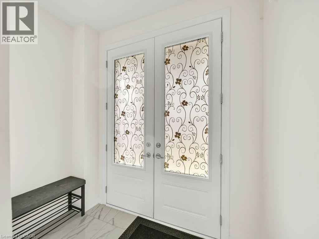 312 Bismark Drive, Cambridge, Ontario  N1S 0C6 - Photo 5 - 40819852