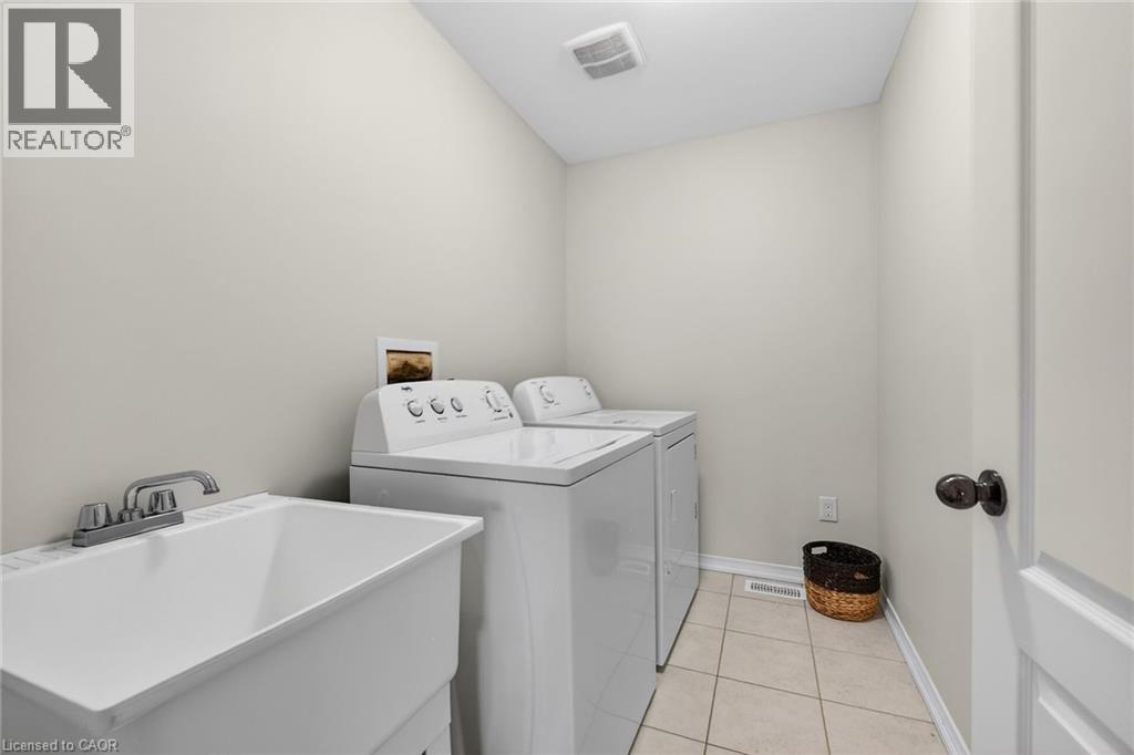 370 Windwood Drive, Binbrook, Ontario  L0R 1C0 - Photo 27 - 40822039