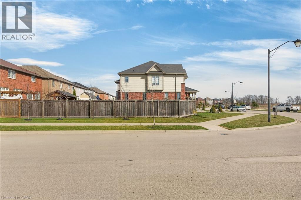 370 Windwood Drive, Binbrook, Ontario  L0R 1C0 - Photo 38 - 40822039