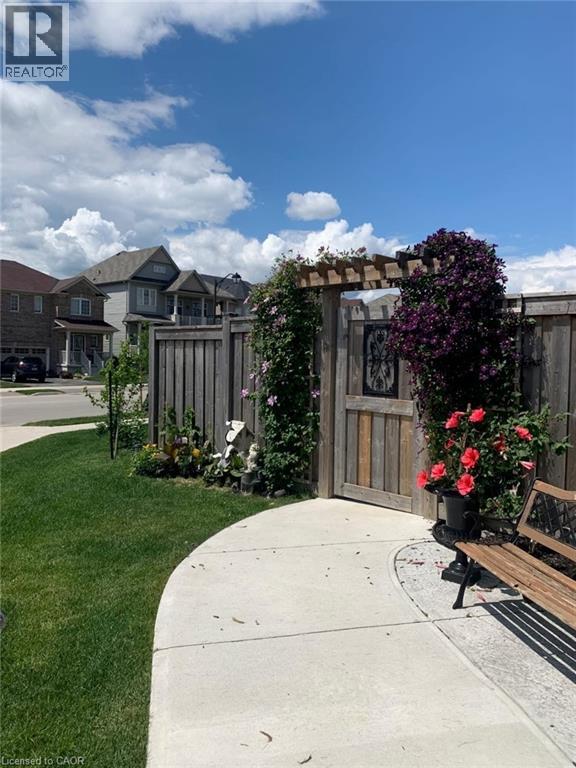 370 Windwood Drive, Binbrook, Ontario  L0R 1C0 - Photo 40 - 40822039