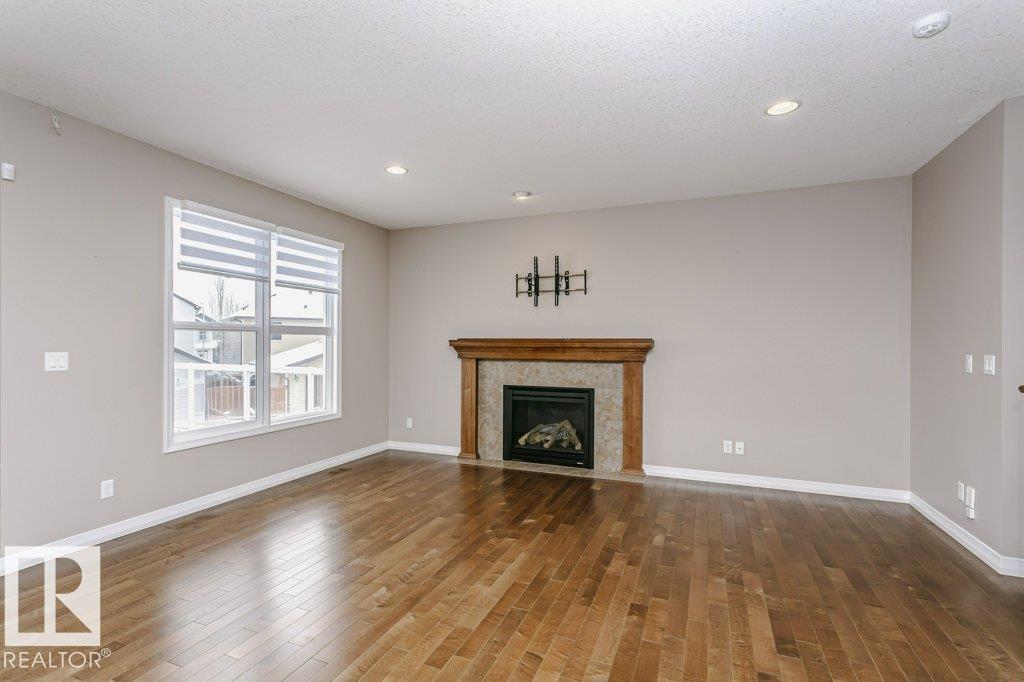 16861 58a St Nw Nw, Edmonton, Alberta  T5Y 0N1 - Photo 4 - E4482976