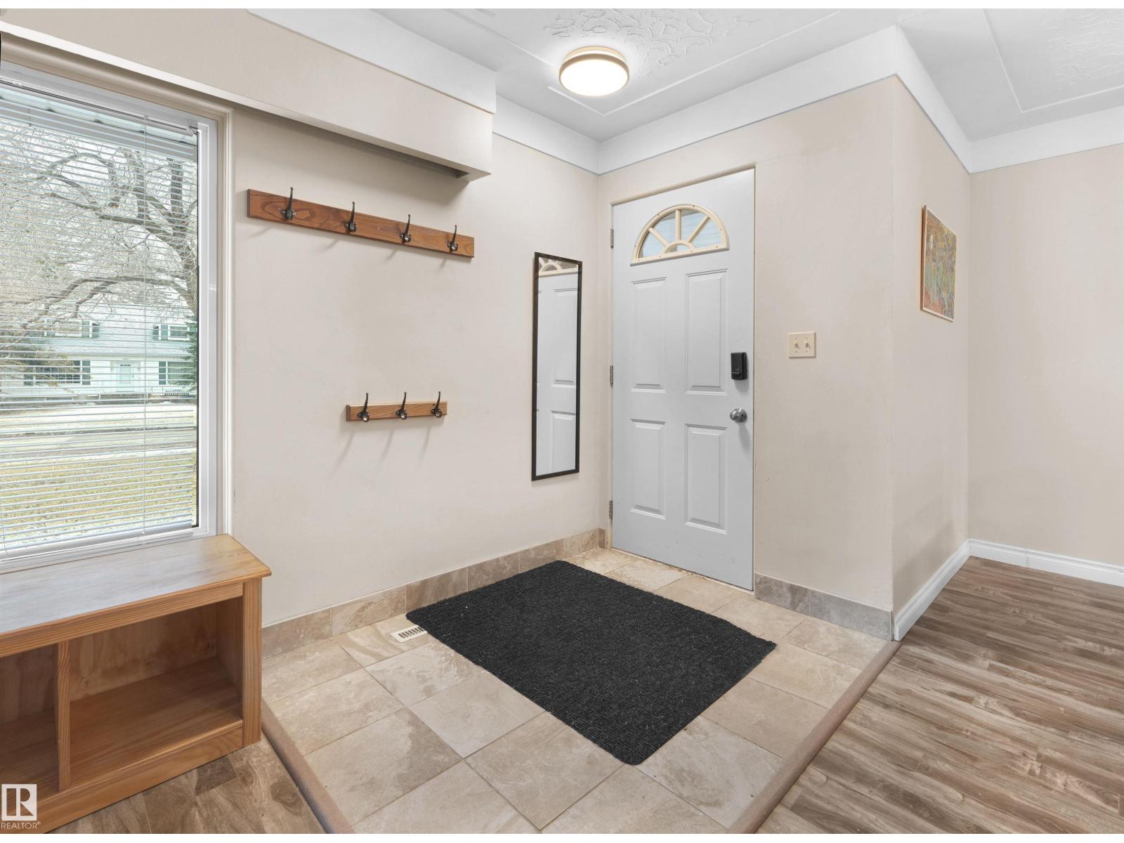 11819 75 Av Nw, Edmonton, Alberta  T6G 0J4 - Photo 5 - E4482977