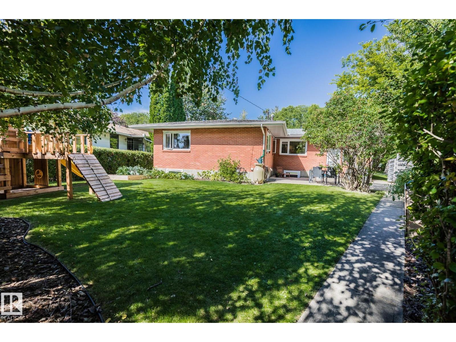 11819 75 Av Nw, Edmonton, Alberta  T6G 0J4 - Photo 53 - E4482977