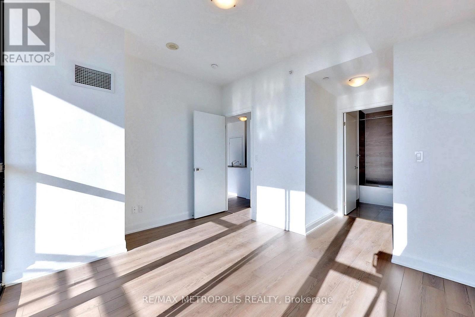 3405 - 2910 Highway 7, Vaughan, Ontario  L4K 0H8 - Photo 11 - N13015048