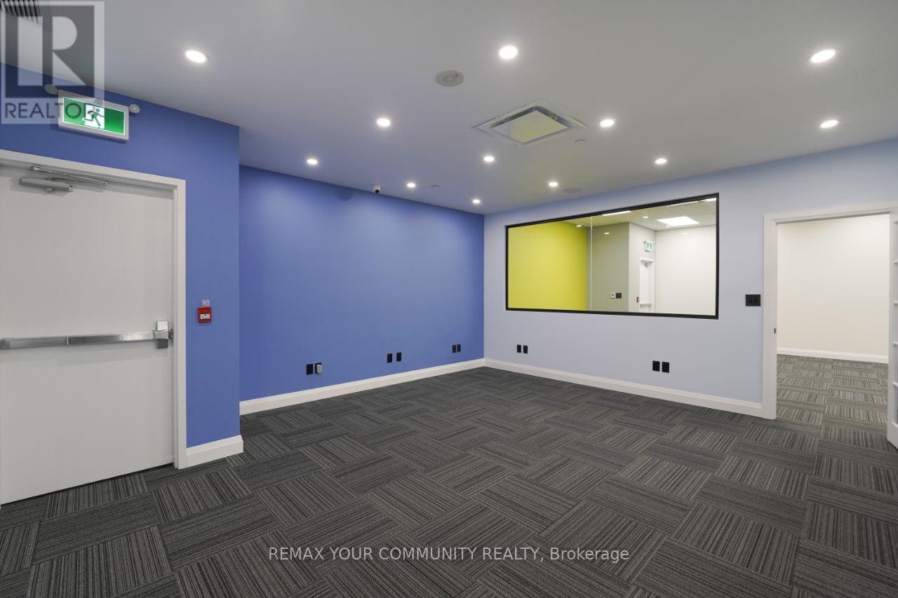 320 - 9390 Woodbine Avenue, Markham, Ontario  L6C 0M5 - Photo 5 - N13015060