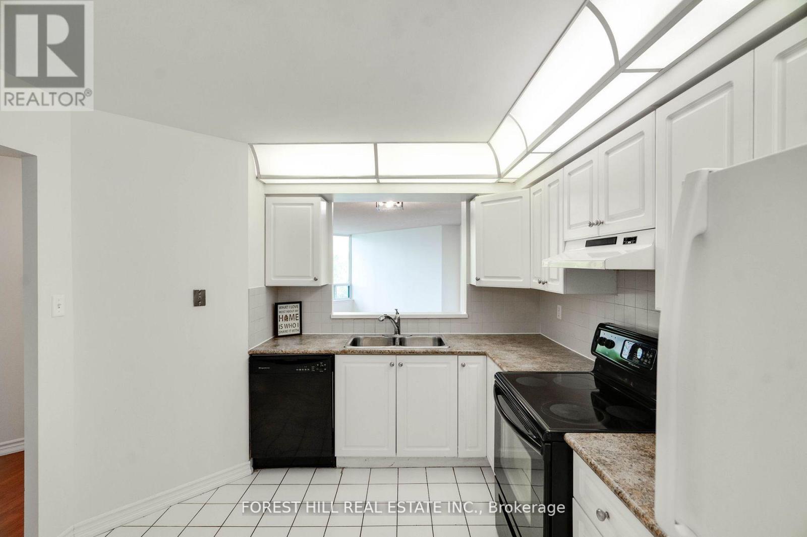 506 - 120 Promenade Circle, Vaughan, Ontario  L4J 7W9 - Photo 7 - N13015076