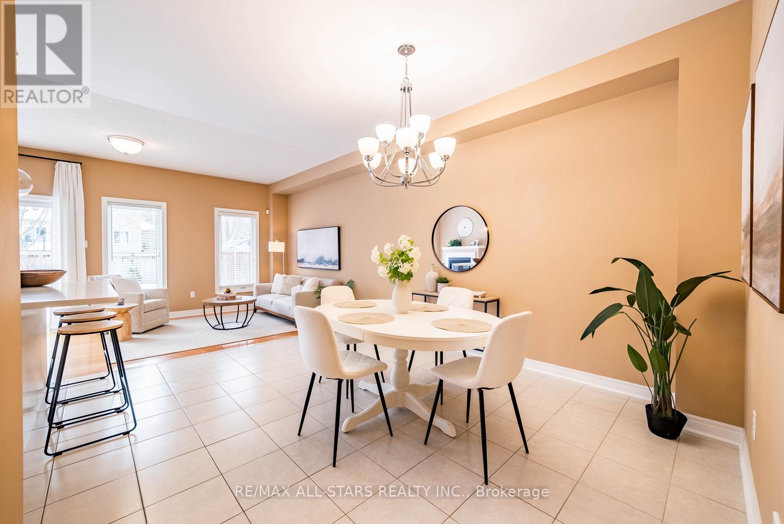 2 Bud Doucette Court, Uxbridge, Ontario  L9P 0E4 - Photo 6 - N13015120