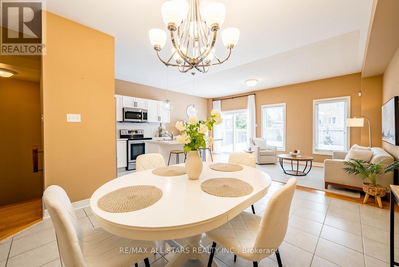 2 Bud Doucette Court, Uxbridge, Ontario  L9P 0E4 - Photo 8 - N13015120