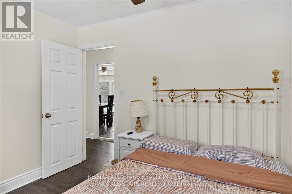 220 Mcguire Beach Road, Kawartha Lakes, Ontario  K0M 2B0 - Photo 25 - X12975276