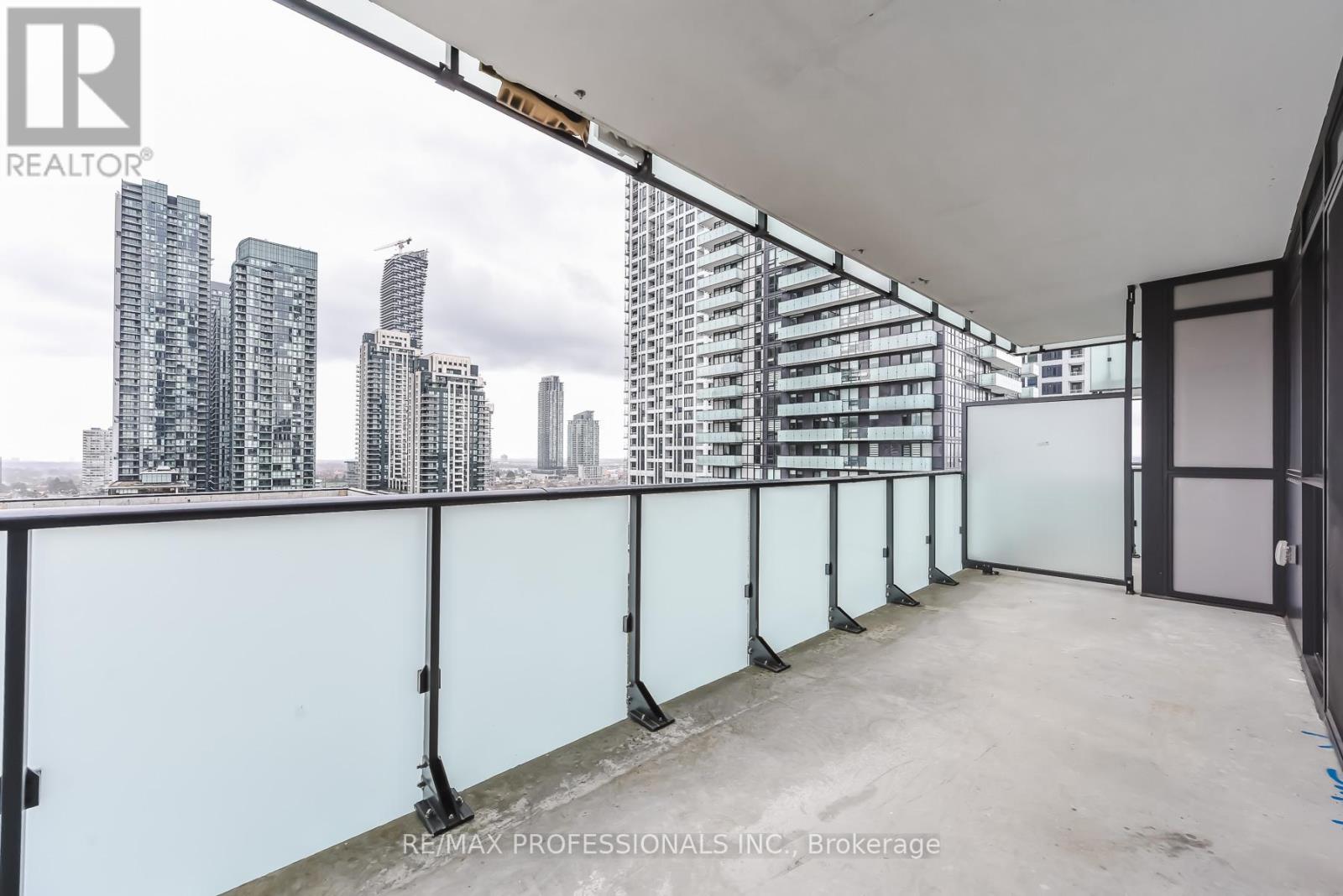 1104 - 430 Square One Drive, Mississauga, Ontario  L5B 0L6 - Photo 36 - W13015044