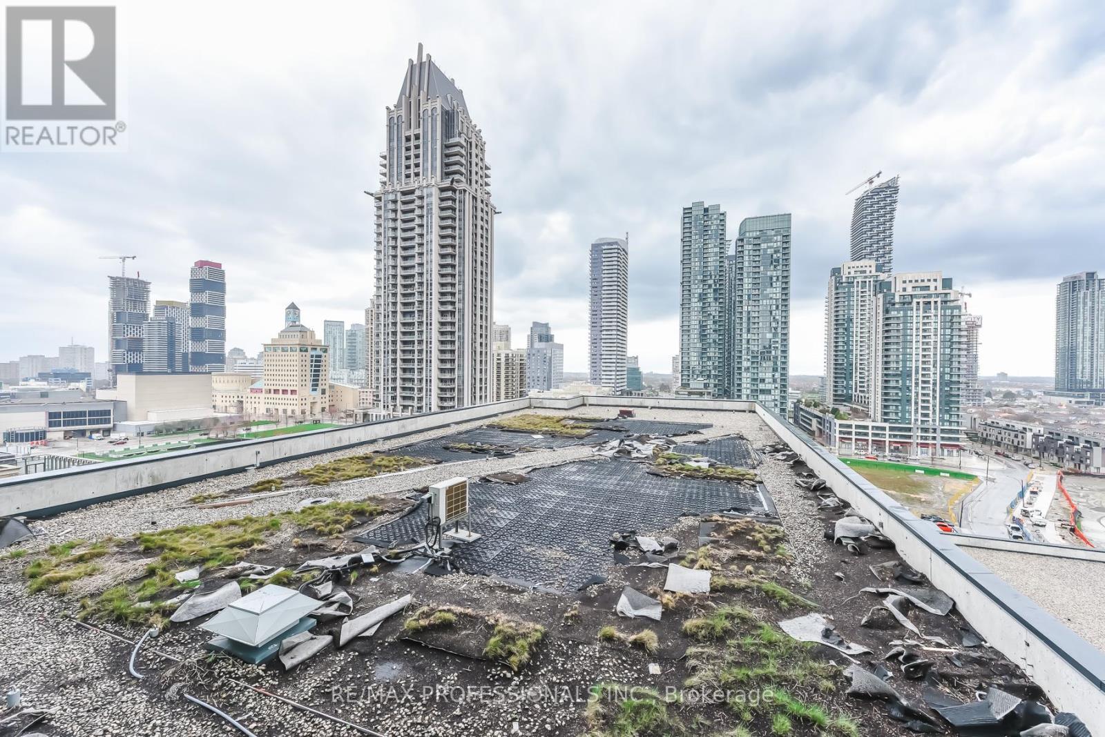 1104 - 430 Square One Drive, Mississauga, Ontario  L5B 0L6 - Photo 42 - W13015044