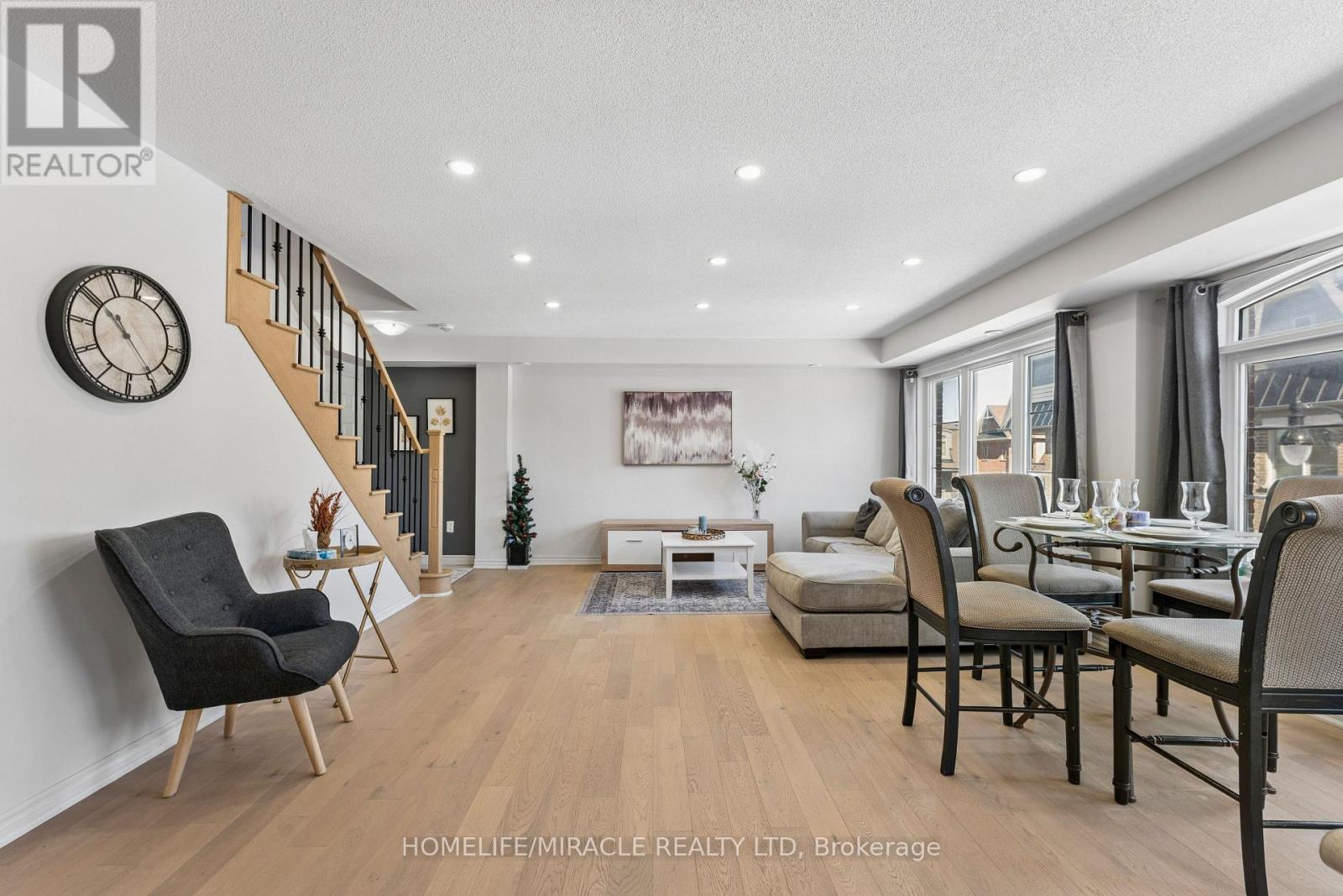 144 - 200 Veterans Drive, Brampton, Ontario  L7A 4S6 - Photo 3 - W13015050