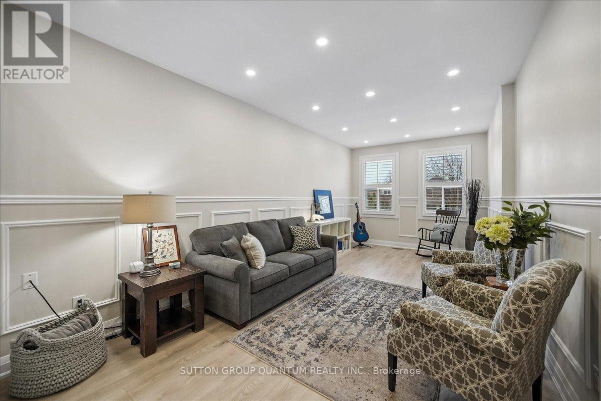 1120 Montgomery Drive, Oakville (Ga Glen Abbey), Ontario  L6M 1G1 - Photo 16 - W13015078