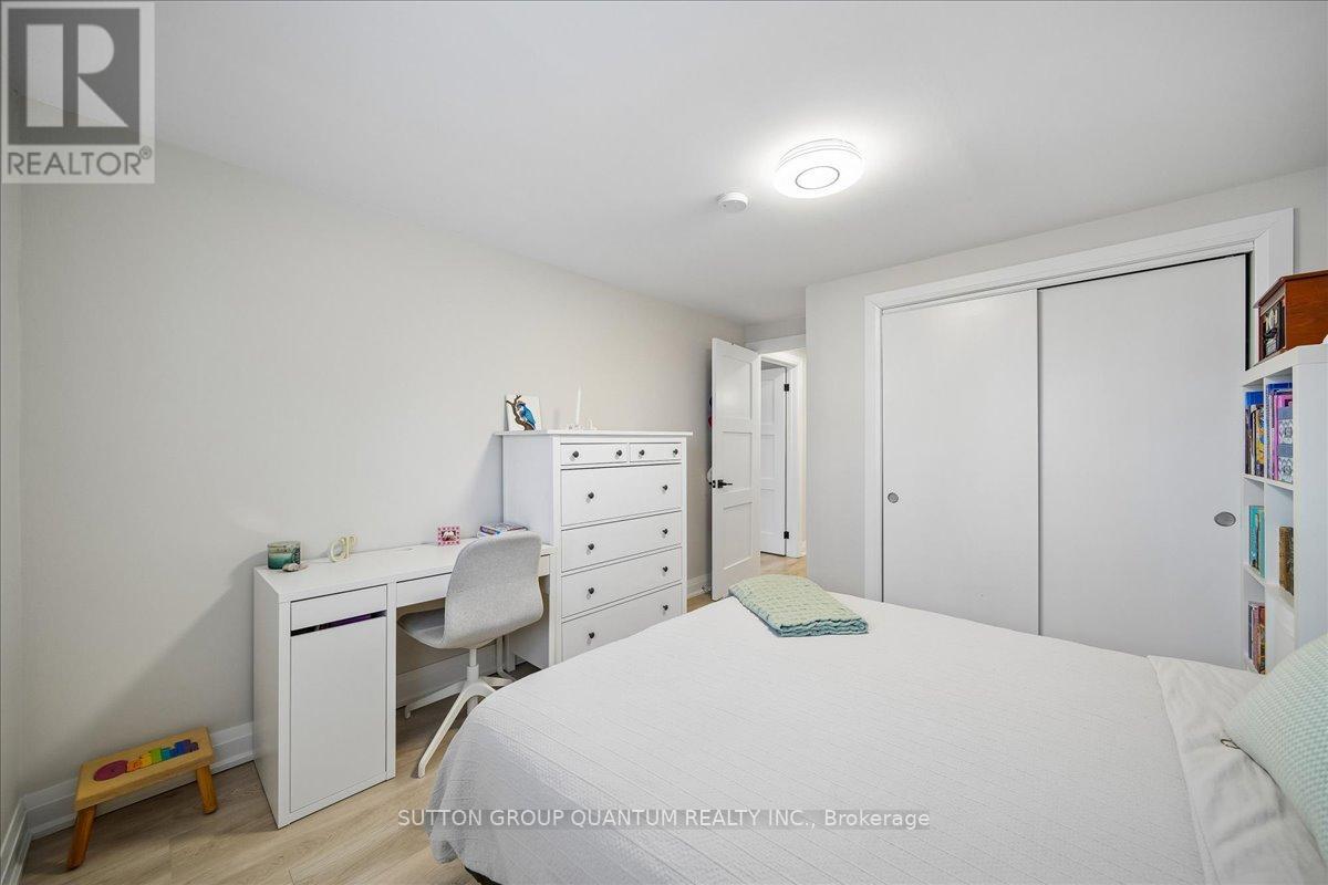 1120 Montgomery Drive, Oakville (Ga Glen Abbey), Ontario  L6M 1G1 - Photo 23 - W13015078