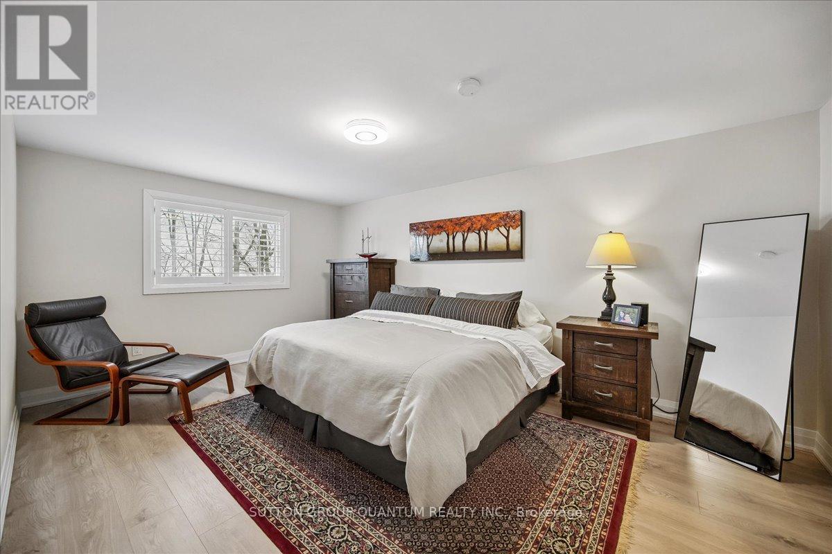 1120 Montgomery Drive, Oakville (Ga Glen Abbey), Ontario  L6M 1G1 - Photo 24 - W13015078