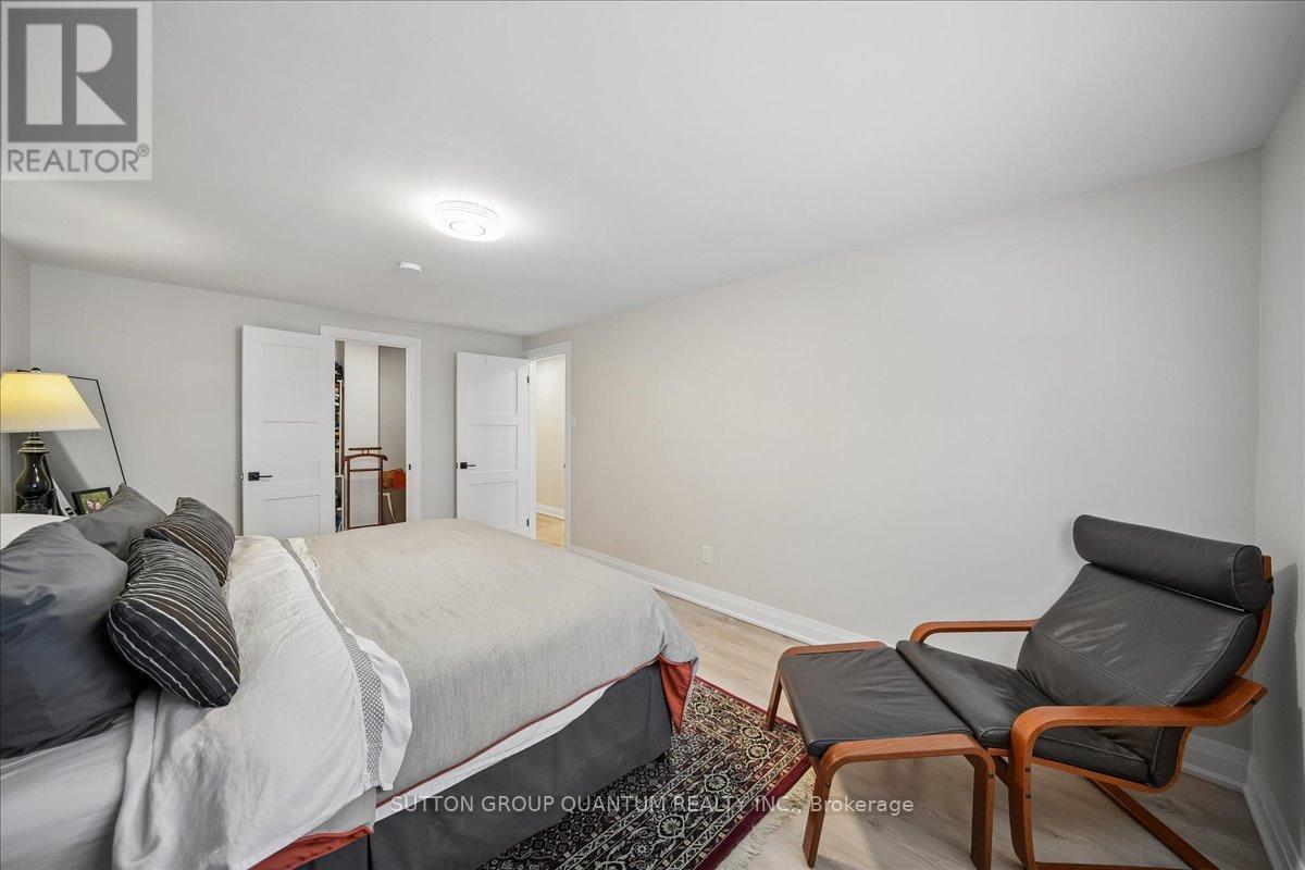 1120 Montgomery Drive, Oakville (Ga Glen Abbey), Ontario  L6M 1G1 - Photo 25 - W13015078