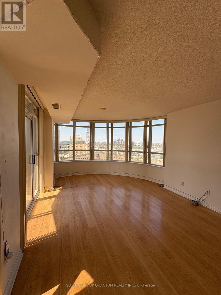 2102 - 310 Burnhamthorpe Road W, Mississauga, Ontario  L5B 4P9 - Photo 2 - W13015086