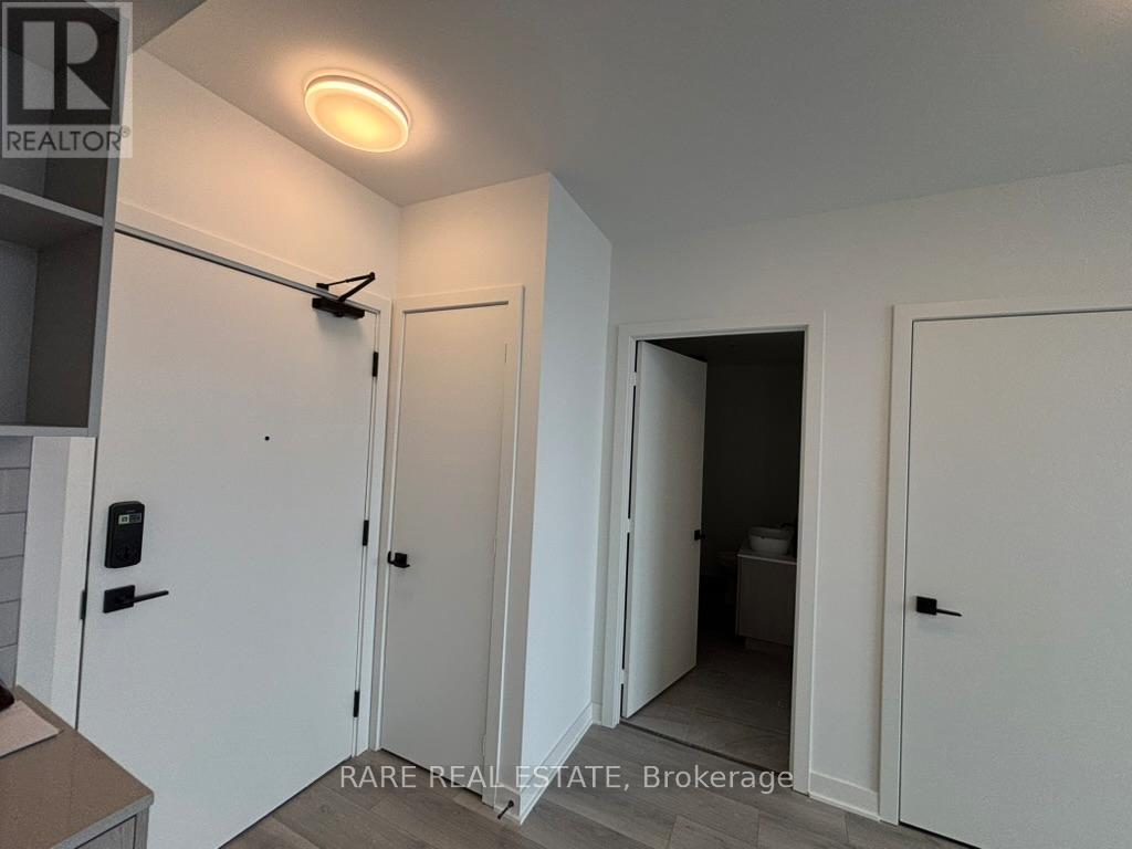 727 - 1185 Dupont Street, Toronto, Ontario  M6H 0G5 - Photo 6 - W13015110