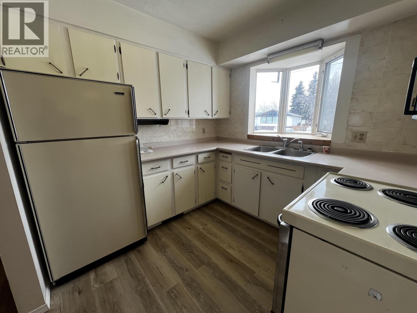 430 Endako Place, Fraser Lake, British Columbia  V0J 1S0 - Photo 8 - R3097249