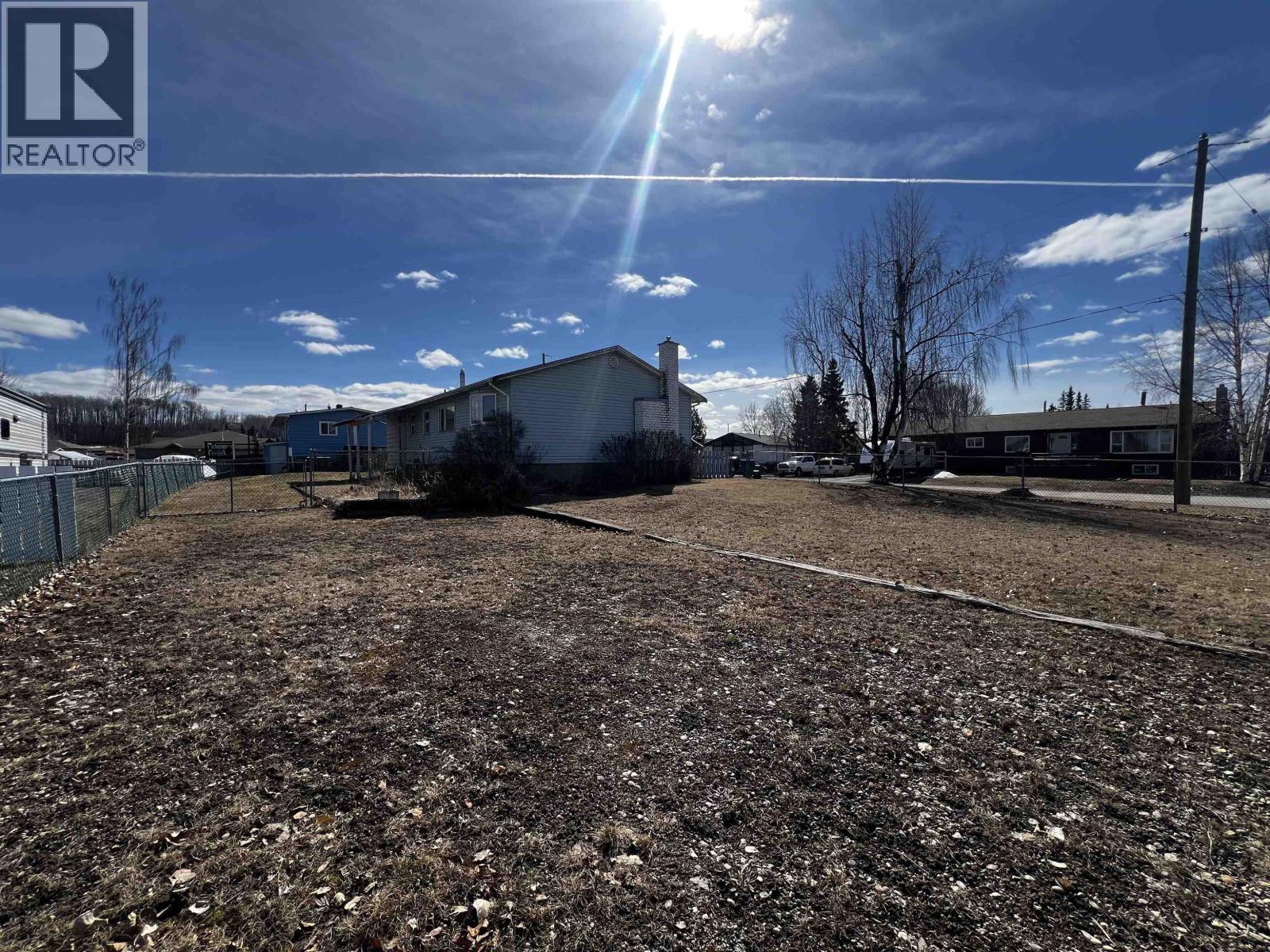 430 Endako Place, Fraser Lake, British Columbia  V0J 1S0 - Photo 27 - R3097249