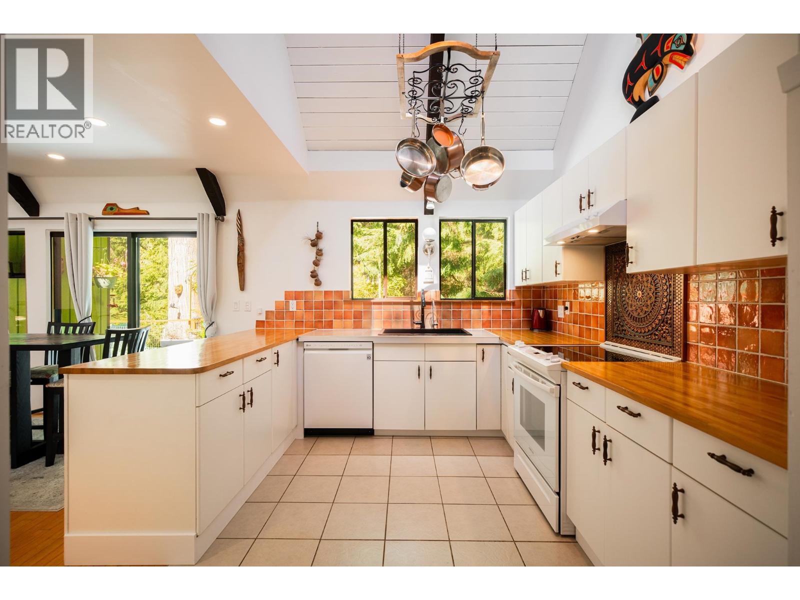 1540 Tunstall Boulevard, Bowen Island, British Columbia  V0N 1G2 - Photo 16 - R3111858