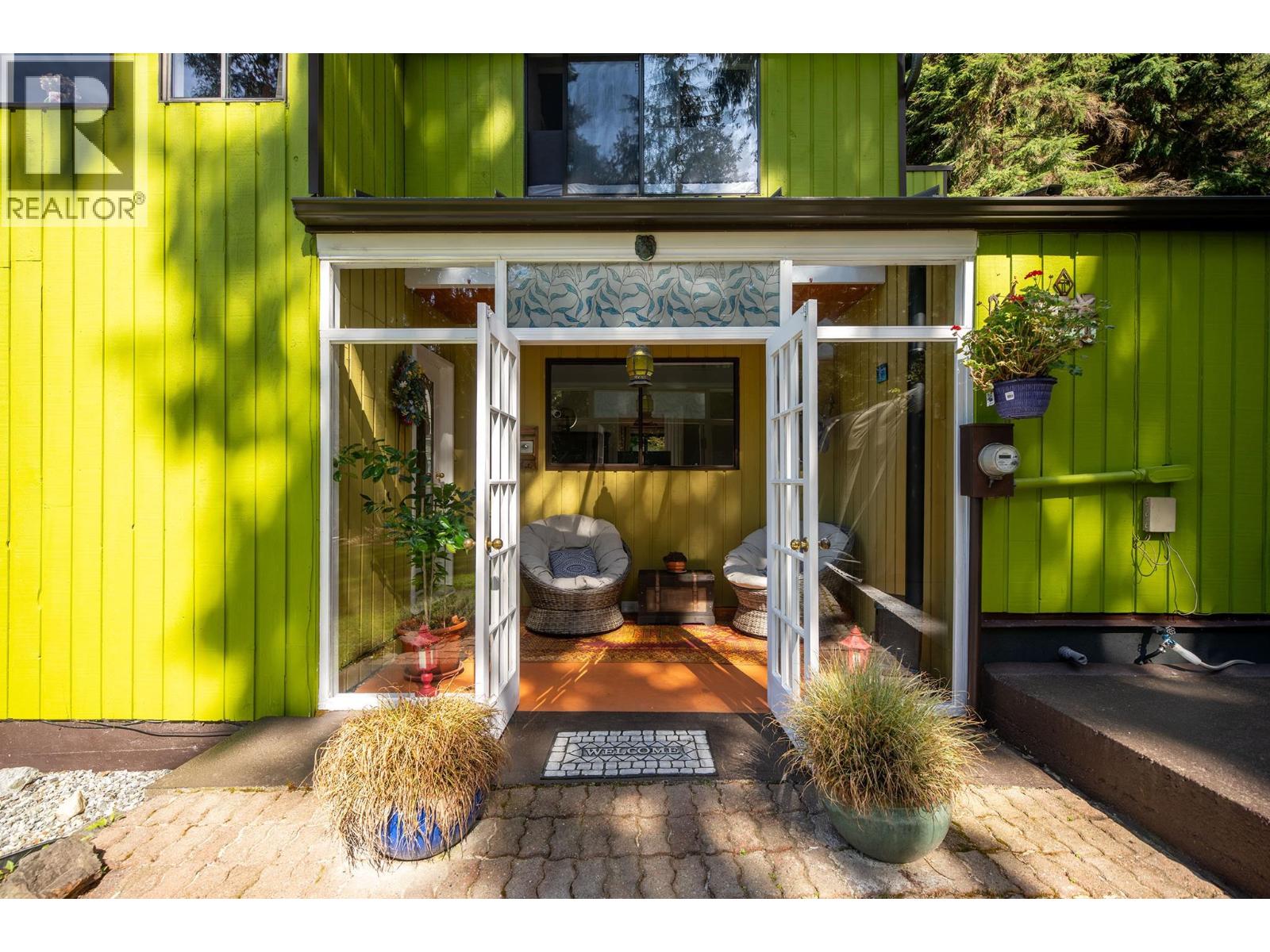 1540 Tunstall Boulevard, Bowen Island, British Columbia  V0N 1G2 - Photo 3 - R3111858