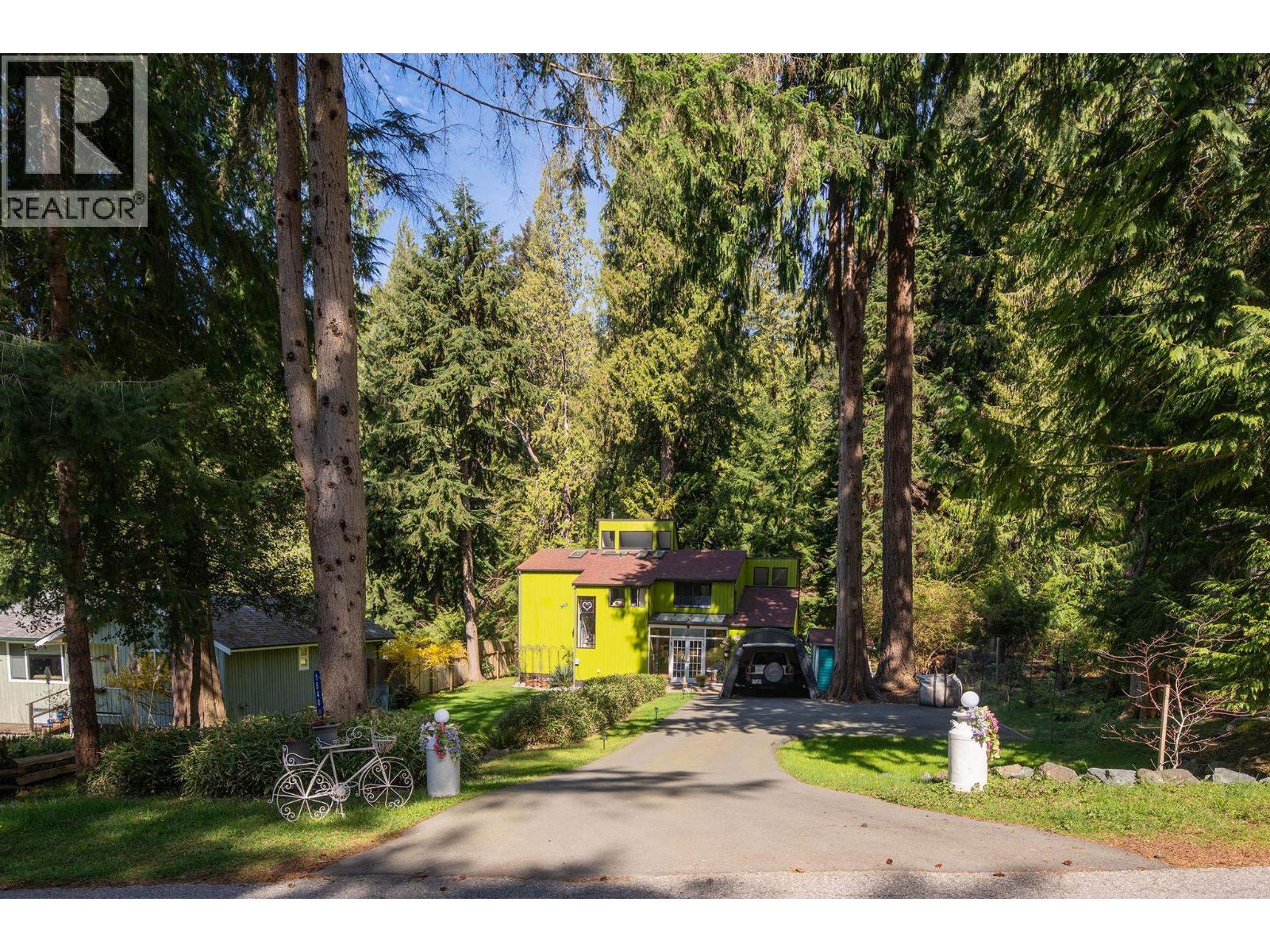 1540 TUNSTALL BOULEVARD, Bowen Island, British Columbia