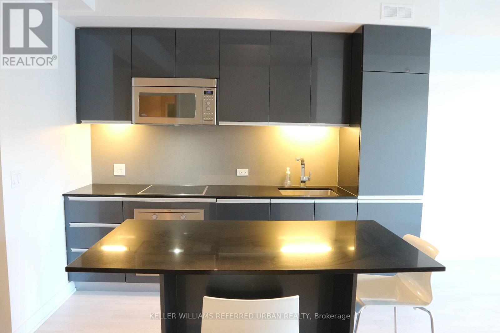 629 - 30 Minowan Miikan Lane, Toronto, Ontario  M6J 0E5 - Photo 6 - C12996946