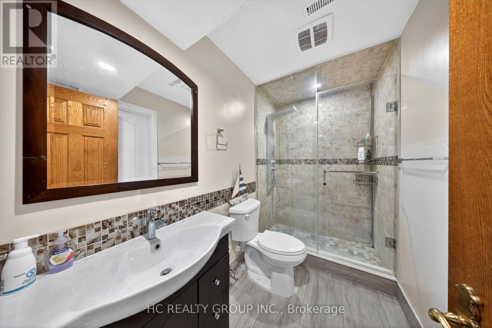 9 Forson Court, Markham, Ontario  L6C 1A9 - Photo 17 - N12971696