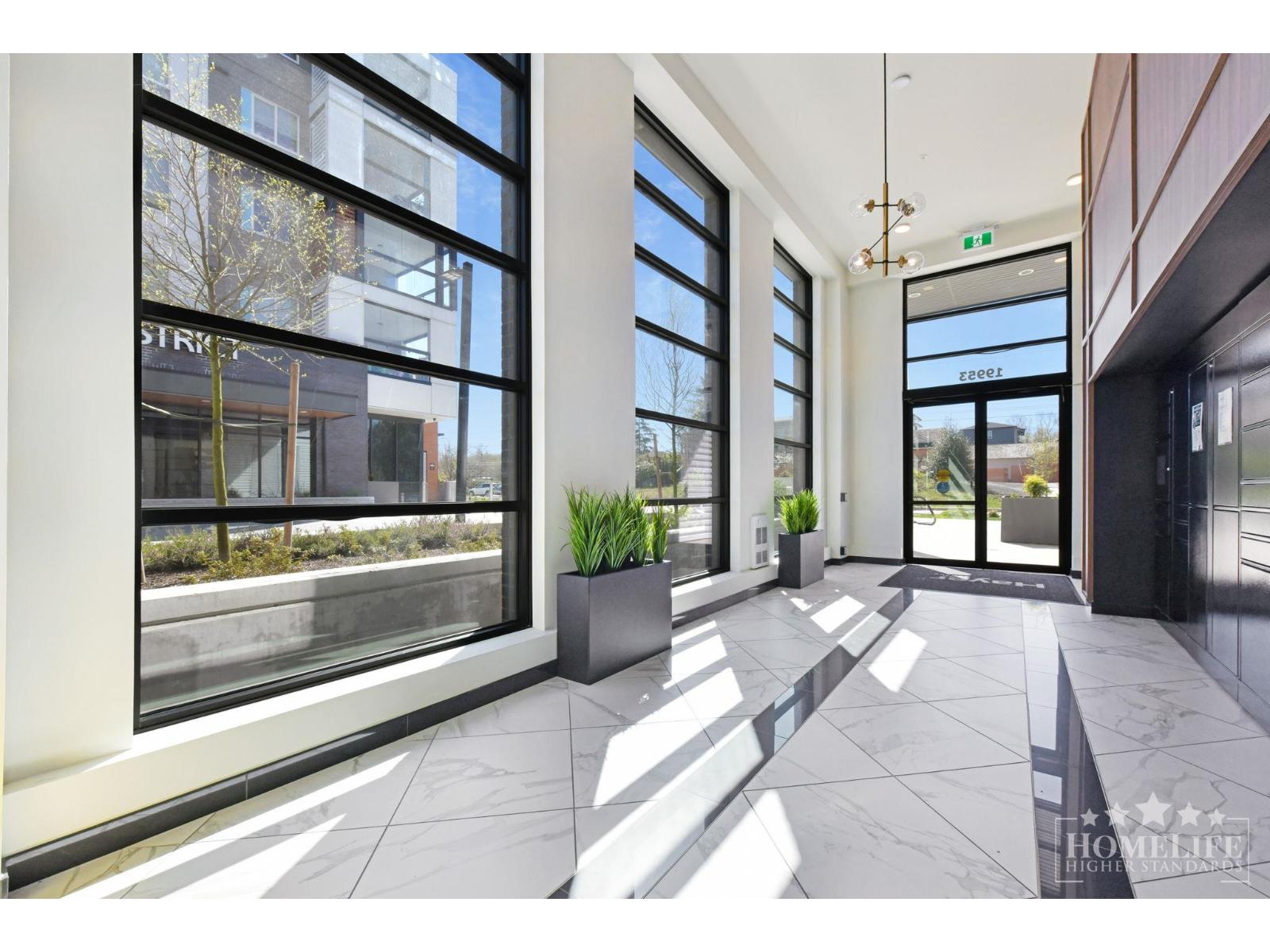 106 19953 76 Avenue, Langley, British Columbia  V2Y 3Y1 - Photo 2 - R3113033