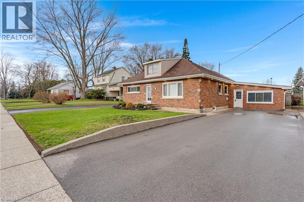 83 Dunsdon Street, Brantford, Ontario  N3R 3J6 - Photo 2 - 40822049