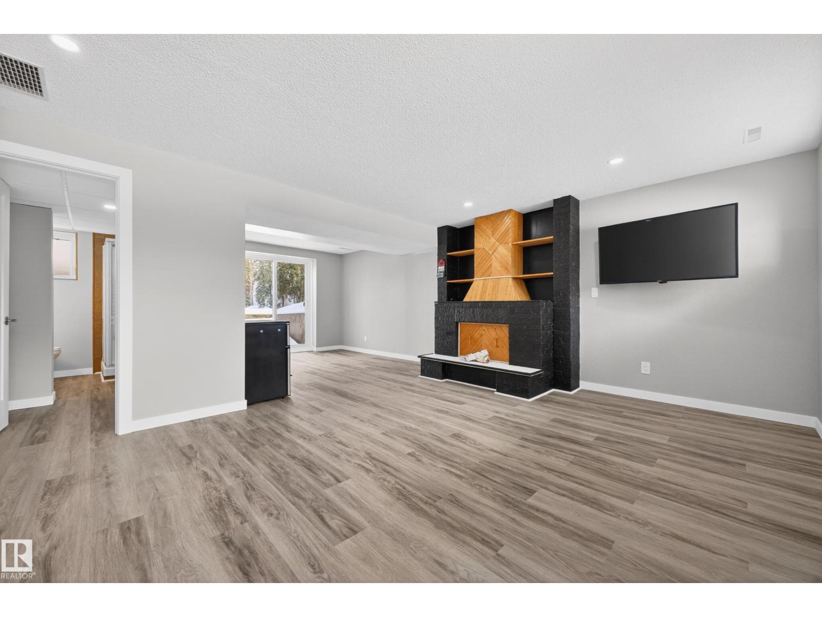 104 Grandin Dr, Morinville, Alberta  T8R 1H5 - Photo 32 - E4482515