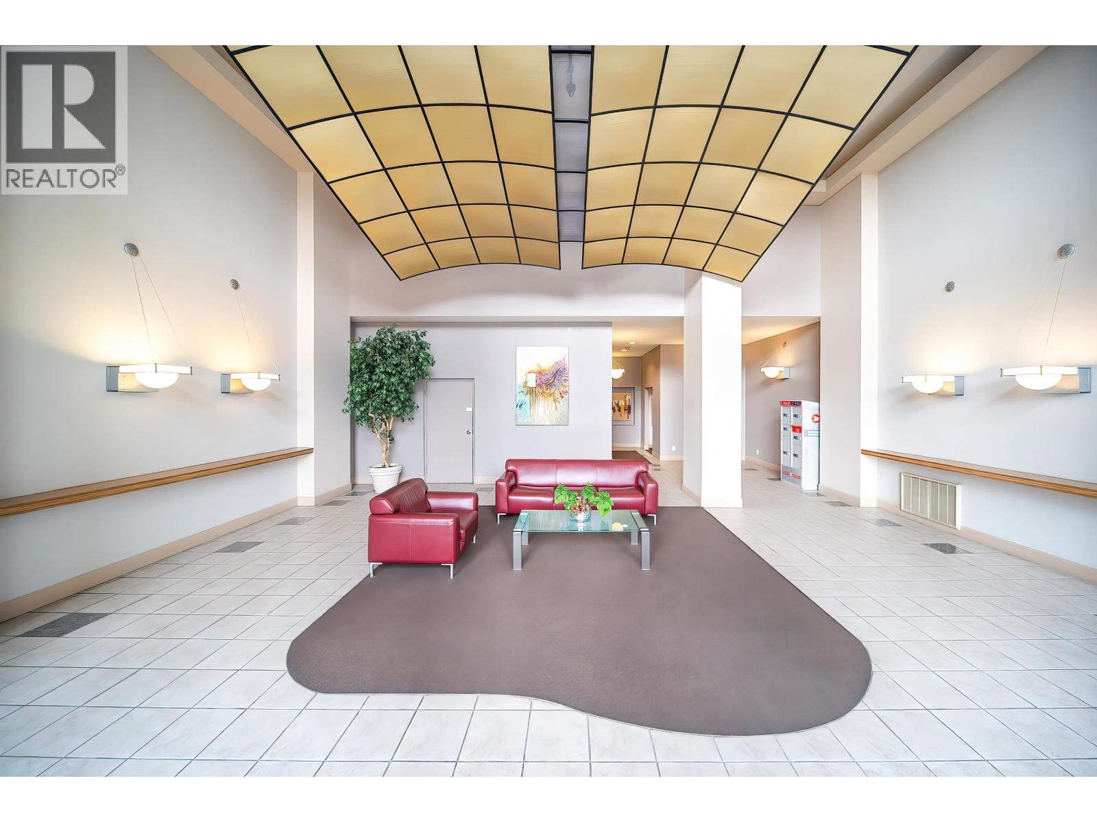 906 108 14th Street, Vancouver, British Columbia  V7L 2N3 - Photo 3 - R3112889