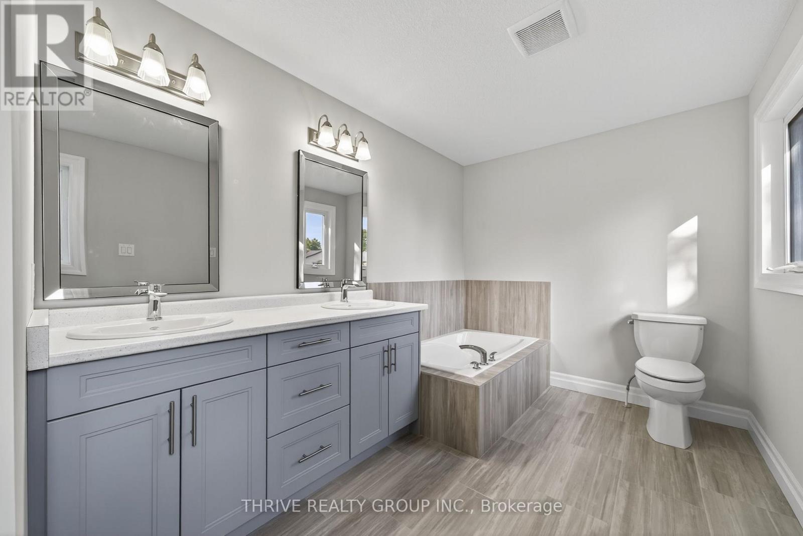 3465 Oriole Circle E, London South, Ontario  N6N 1K6 - Photo 24 - X13015148