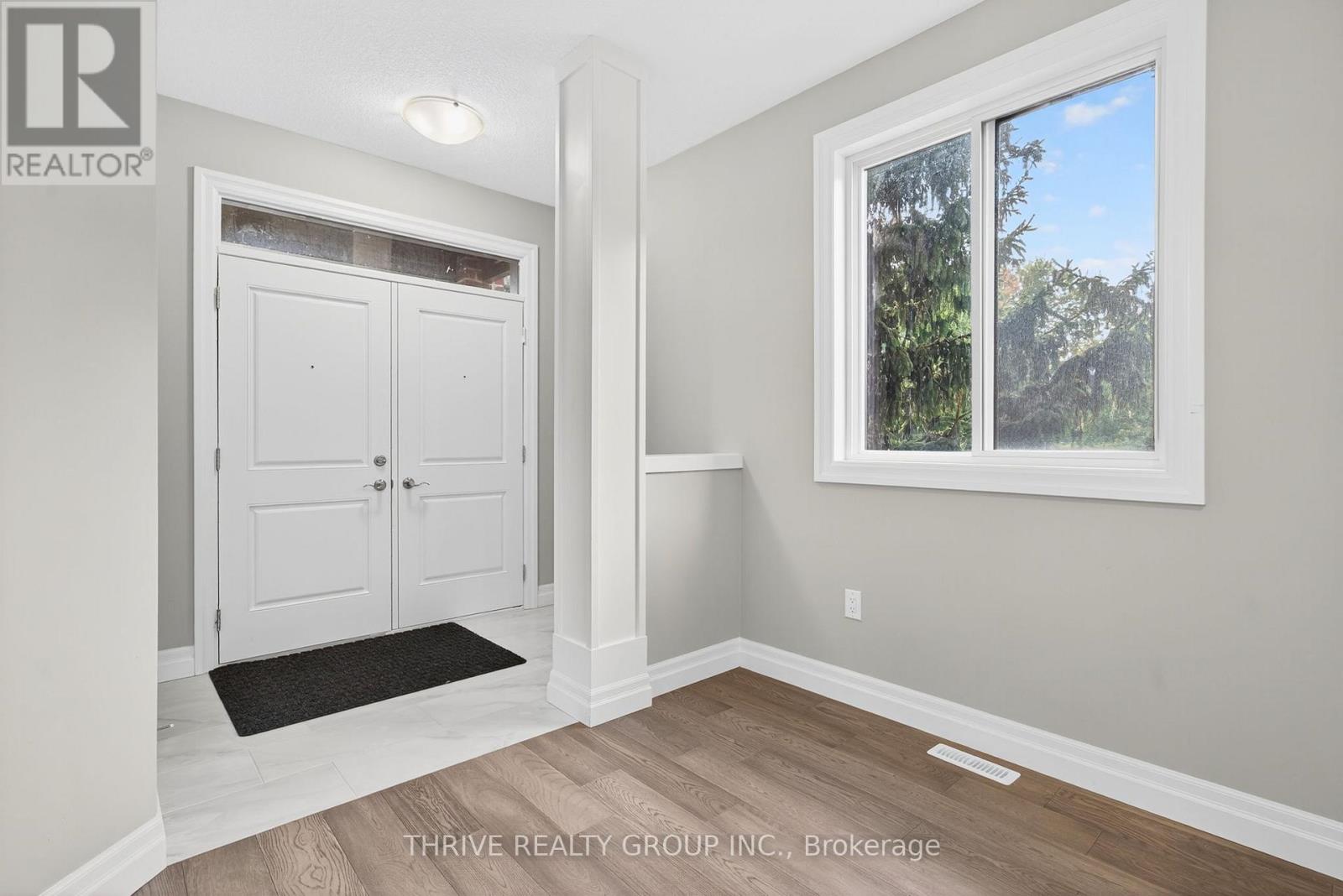 3465 Oriole Circle E, London South, Ontario  N6N 1K6 - Photo 9 - X13015148