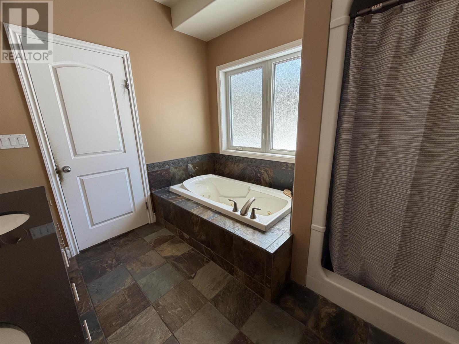 3095 Alice Ave, Thunder Bay, Ontario  P7G 1X4 - Photo 28 - TB2600685