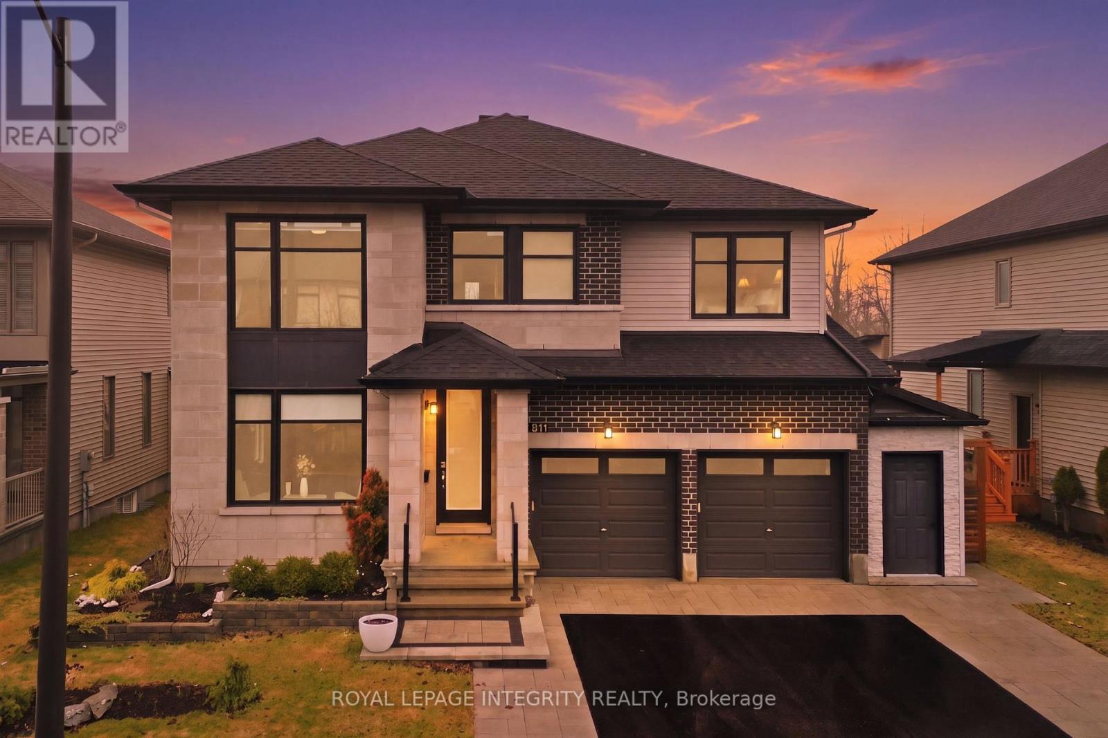 211 Cooks Mill Crescent, Ottawa, Ontario  K1V 2N1 - Photo 2 - X13015142