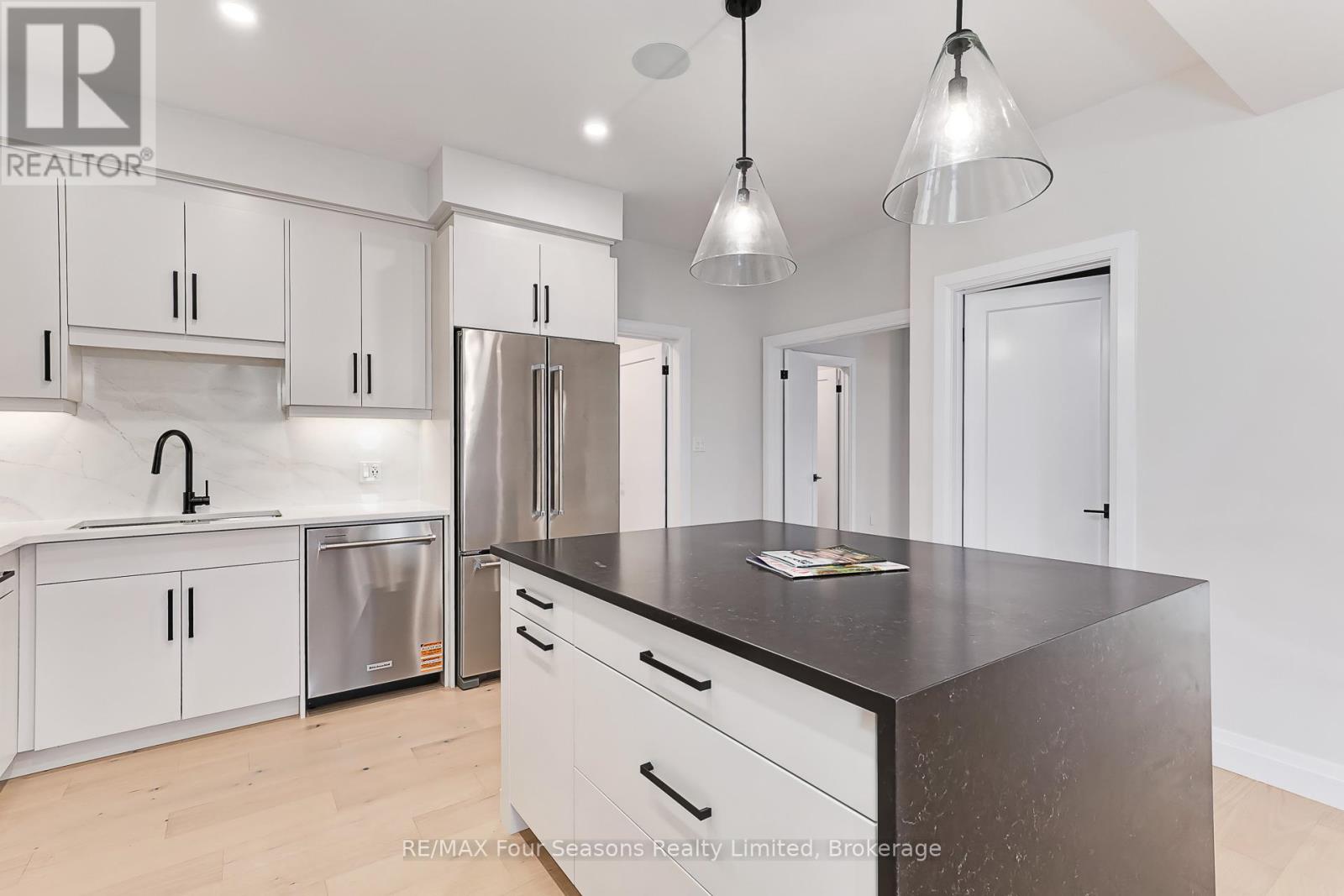 1 Boynton Court, Blue Mountains, Ontario  N0H 2P0 - Photo 16 - X12994508