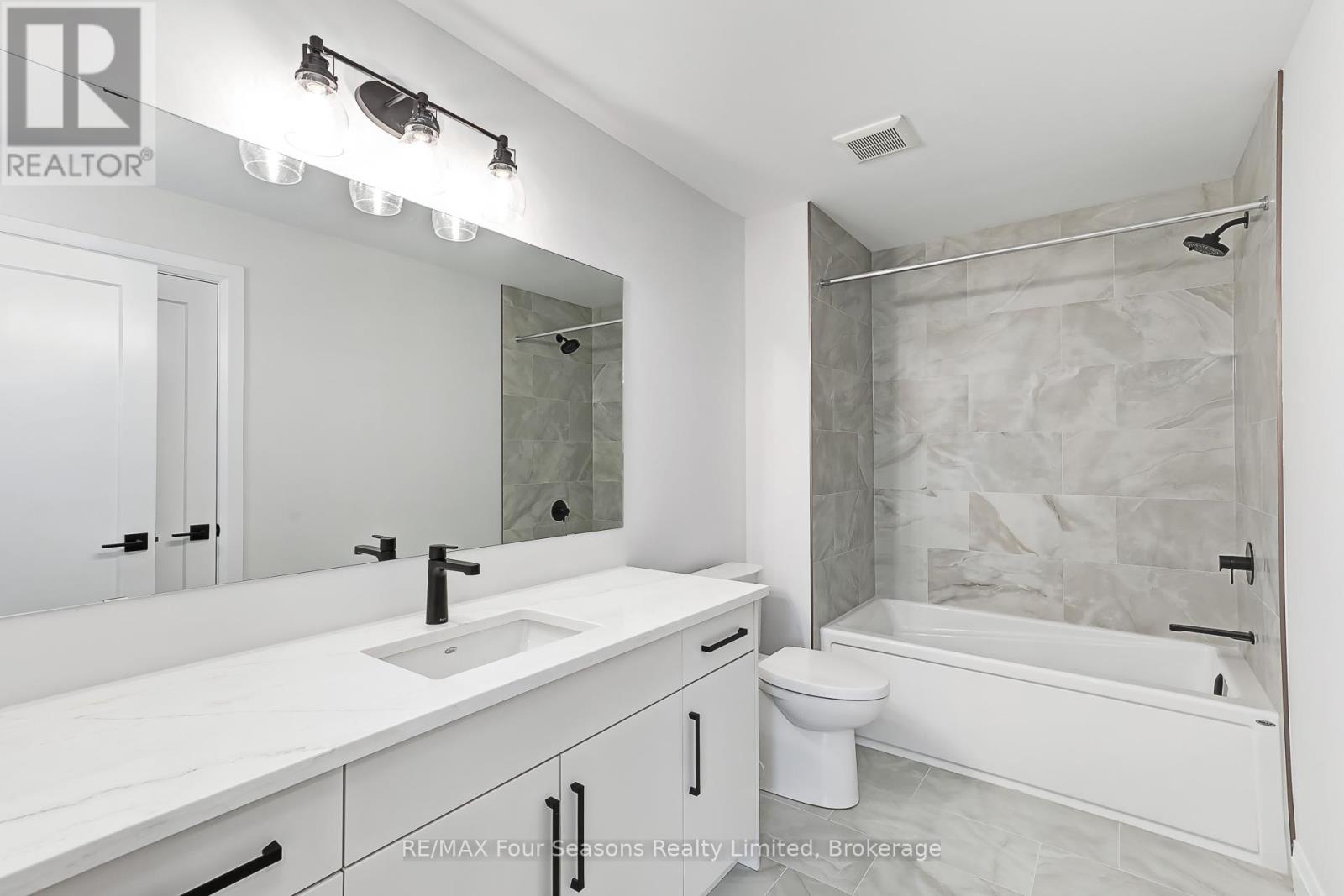 1 Boynton Court, Blue Mountains, Ontario  N0H 2P0 - Photo 34 - X12994508