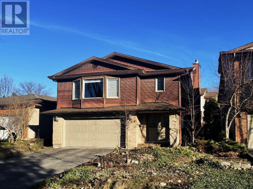 19 HACKETT STREET, Ottawa, Ontario