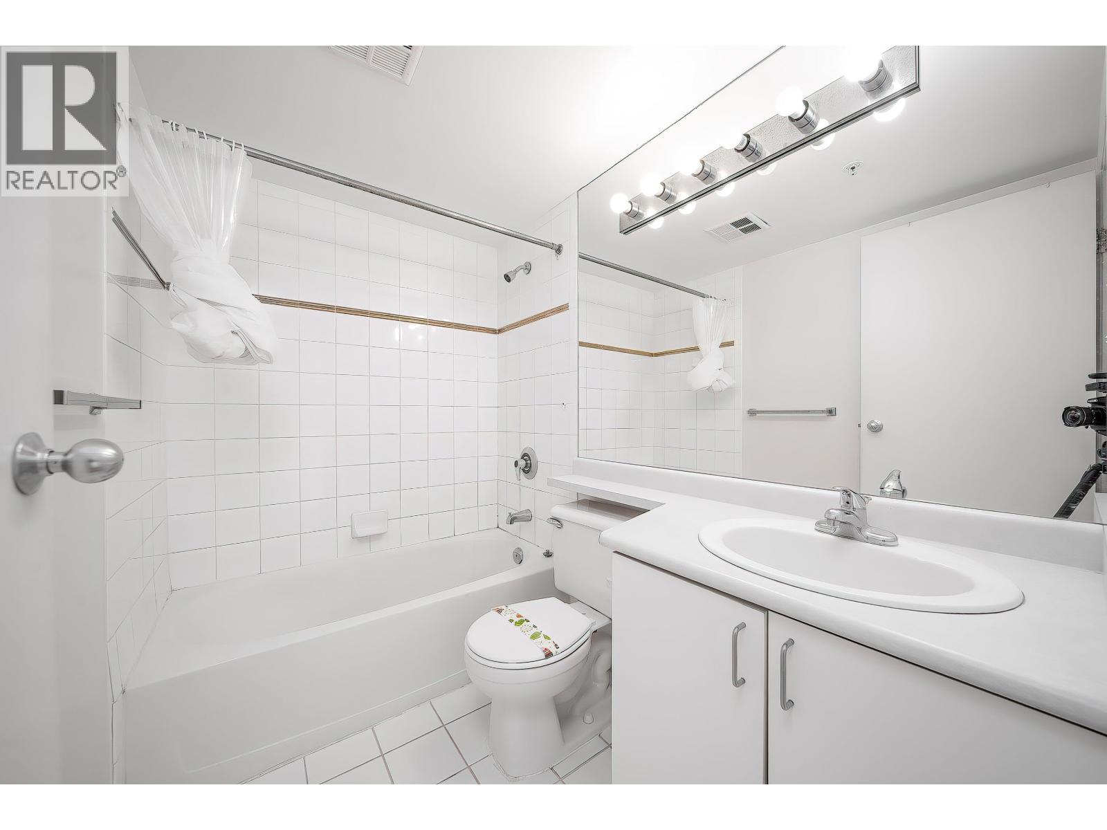 2007 438 Seymour St, Vancouver, British Columbia  V6B 6H4 - Photo 8 - R3112903