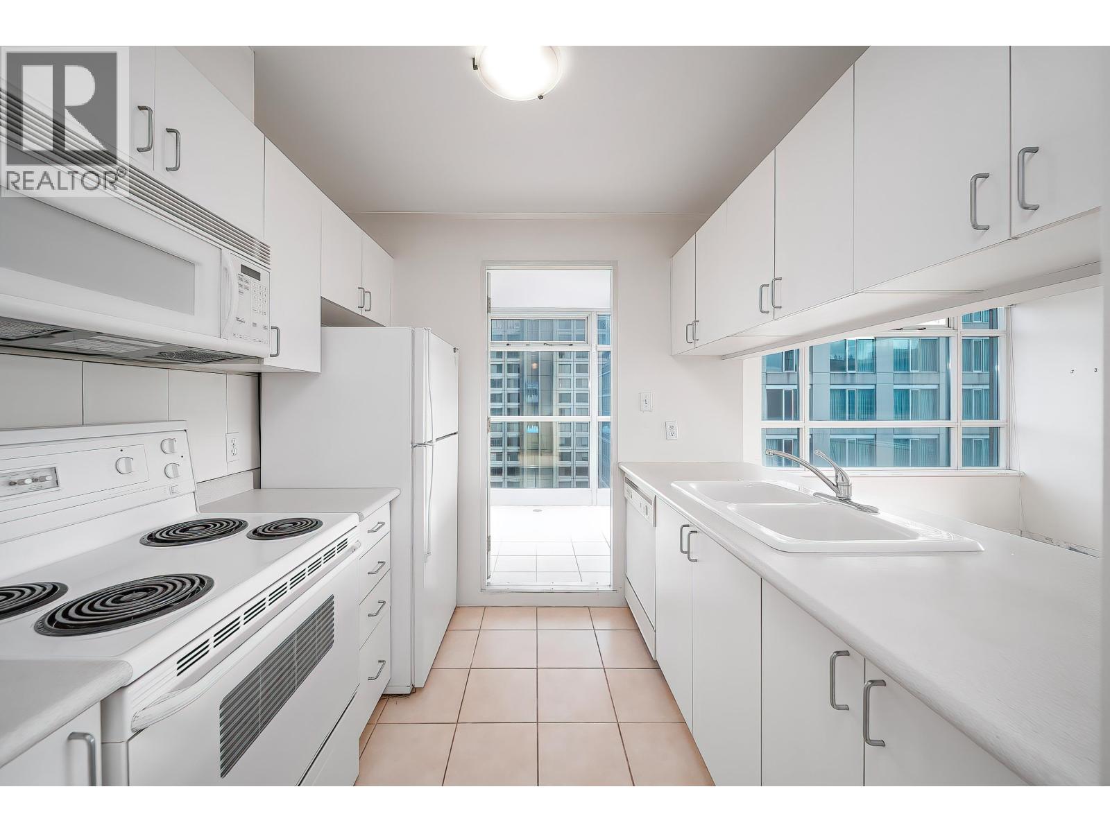 2007 438 Seymour St, Vancouver, British Columbia  V6B 6H4 - Photo 6 - R3112903