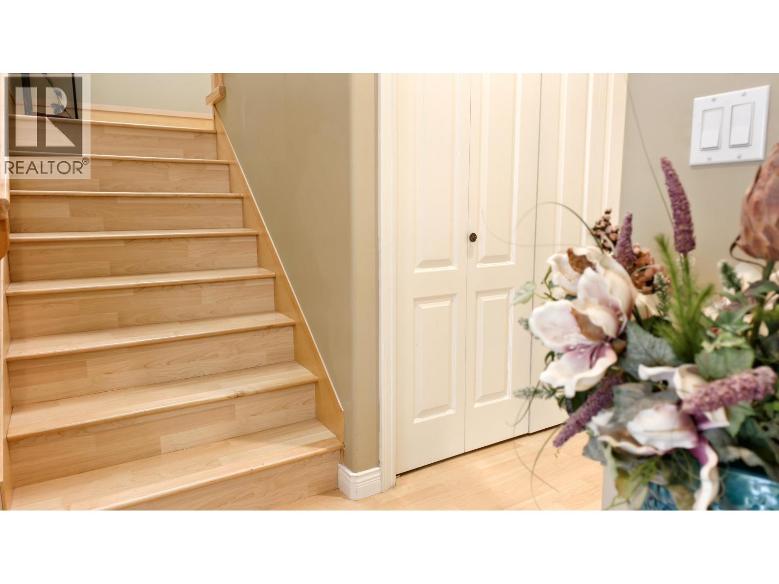 6060 Clinton Street, Burnaby, British Columbia  V5J 2M5 - Photo 15 - R3113003