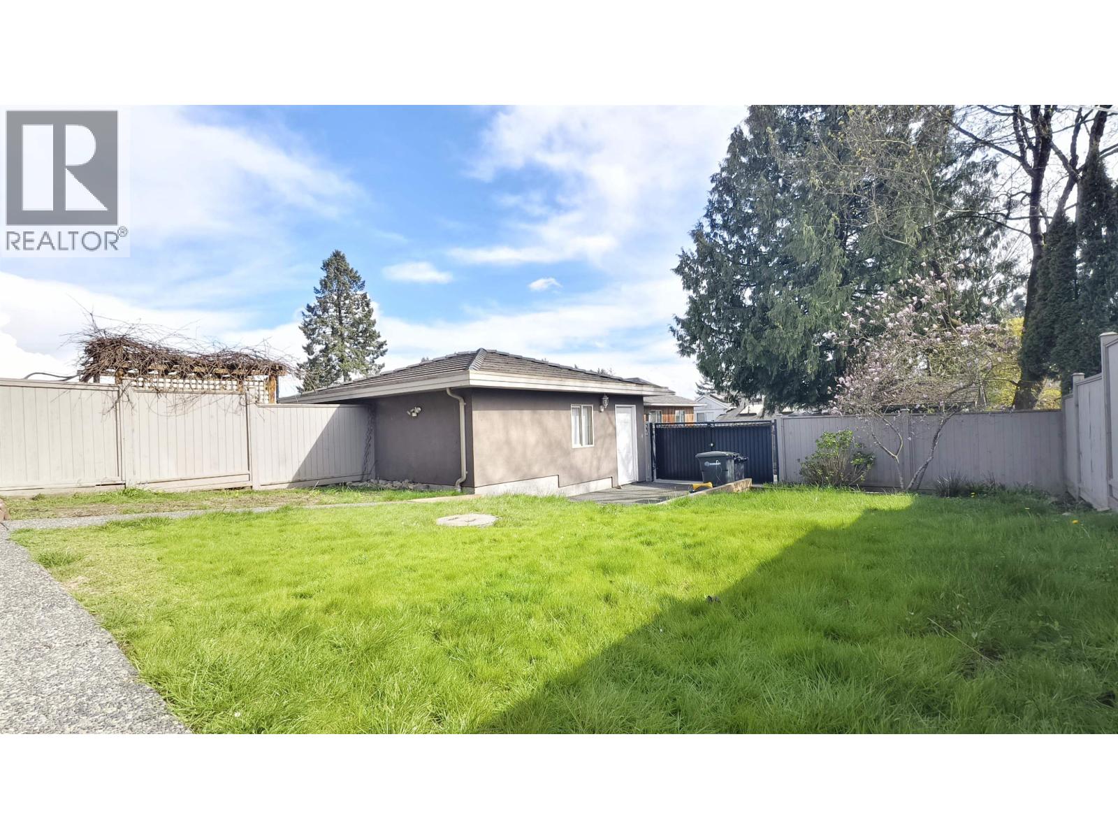 6060 Clinton Street, Burnaby, British Columbia  V5J 2M5 - Photo 24 - R3113003