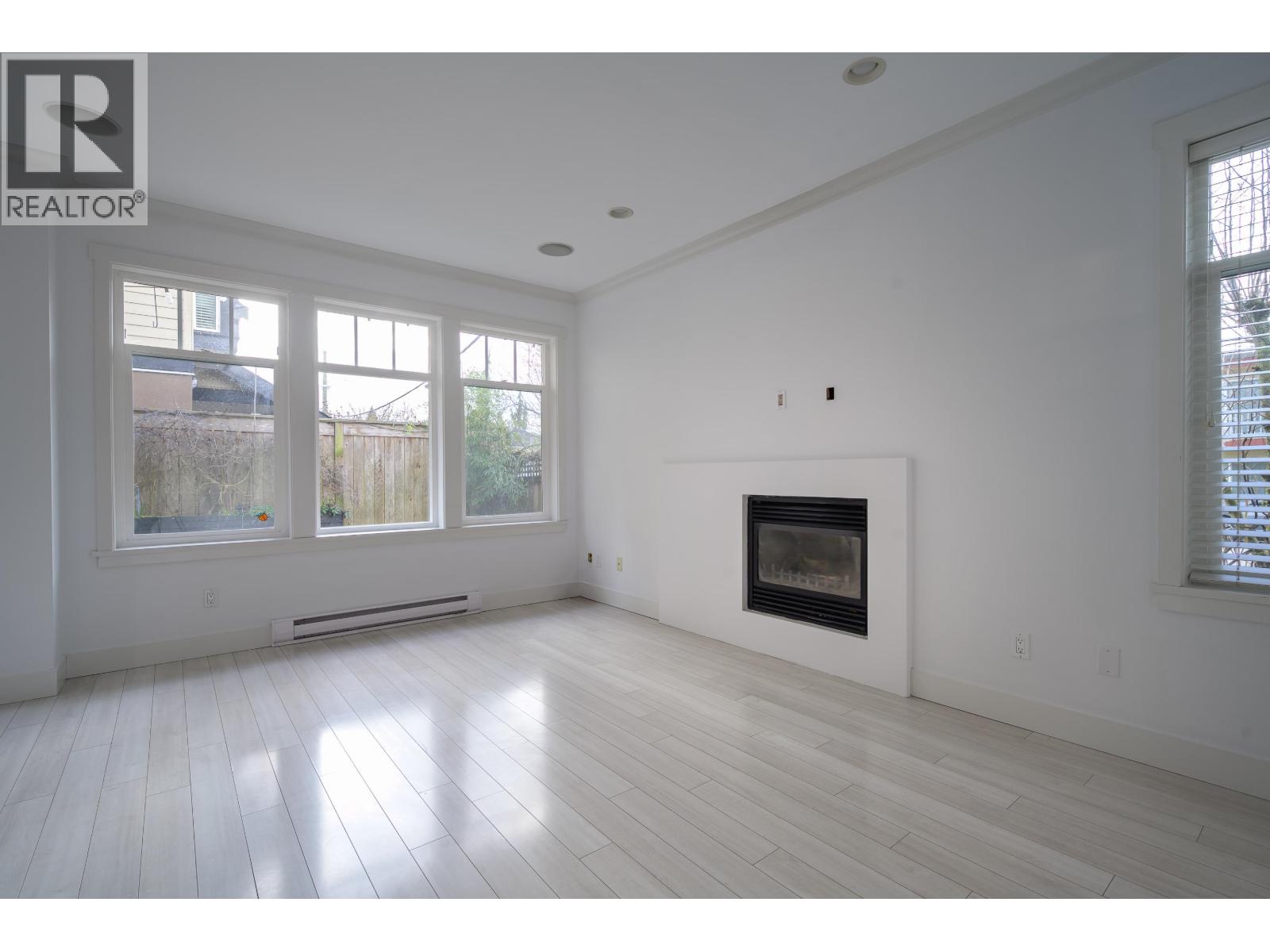 9 4780 55b Street, Delta, British Columbia  V4K 3B7 - Photo 3 - R3113006