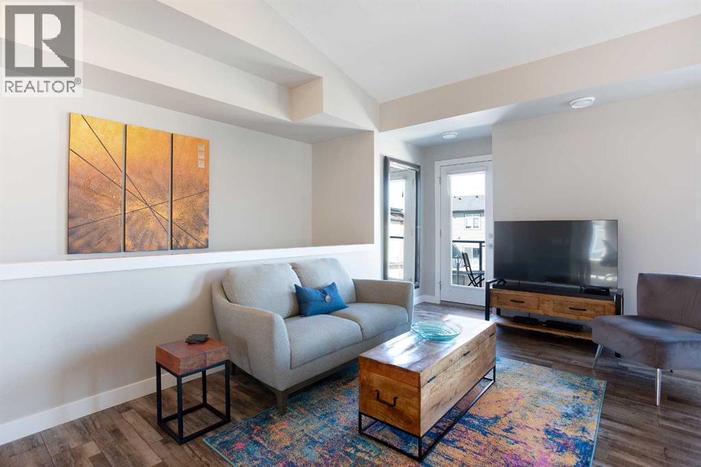 175 Sage Bluff Circle Nw, Calgary, Alberta  T3R 1T5 - Photo 6 - A2298784