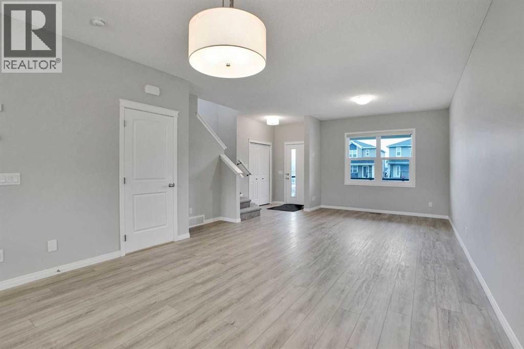 667 Wolf Willow Boulevard Se, Calgary, Alberta  T2X 5S1 - Photo 12 - A2299199