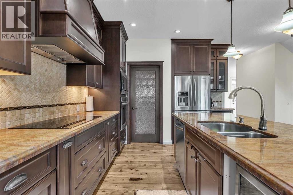 8 Legacy Terrace Se, Calgary, Alberta  T2X 0X1 - Photo 8 - A2301183