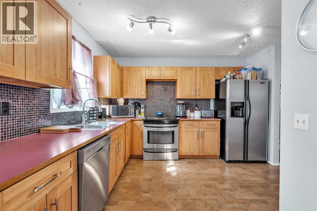 53 Shawfield Road SW, Calgary, Alberta  T2Y 1Y7 - Photo 10 - A2301312